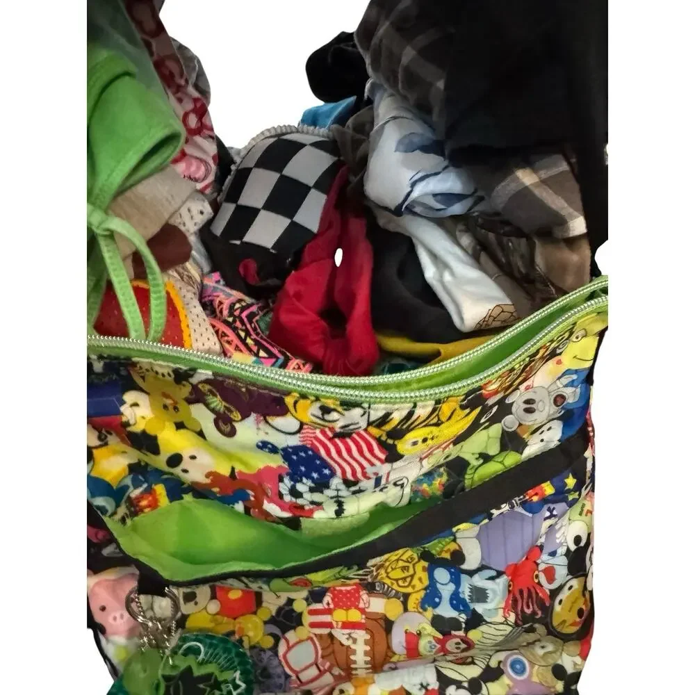 Disneyland Vinylmation Crossbody Bag Walt Disney Parks Exclusive Muppets Pluto - Picture 4 of 11